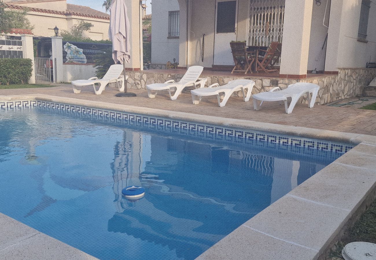 Villa in Riumar - Carmen 1