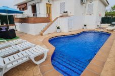 Casa en Riumar - Garbi