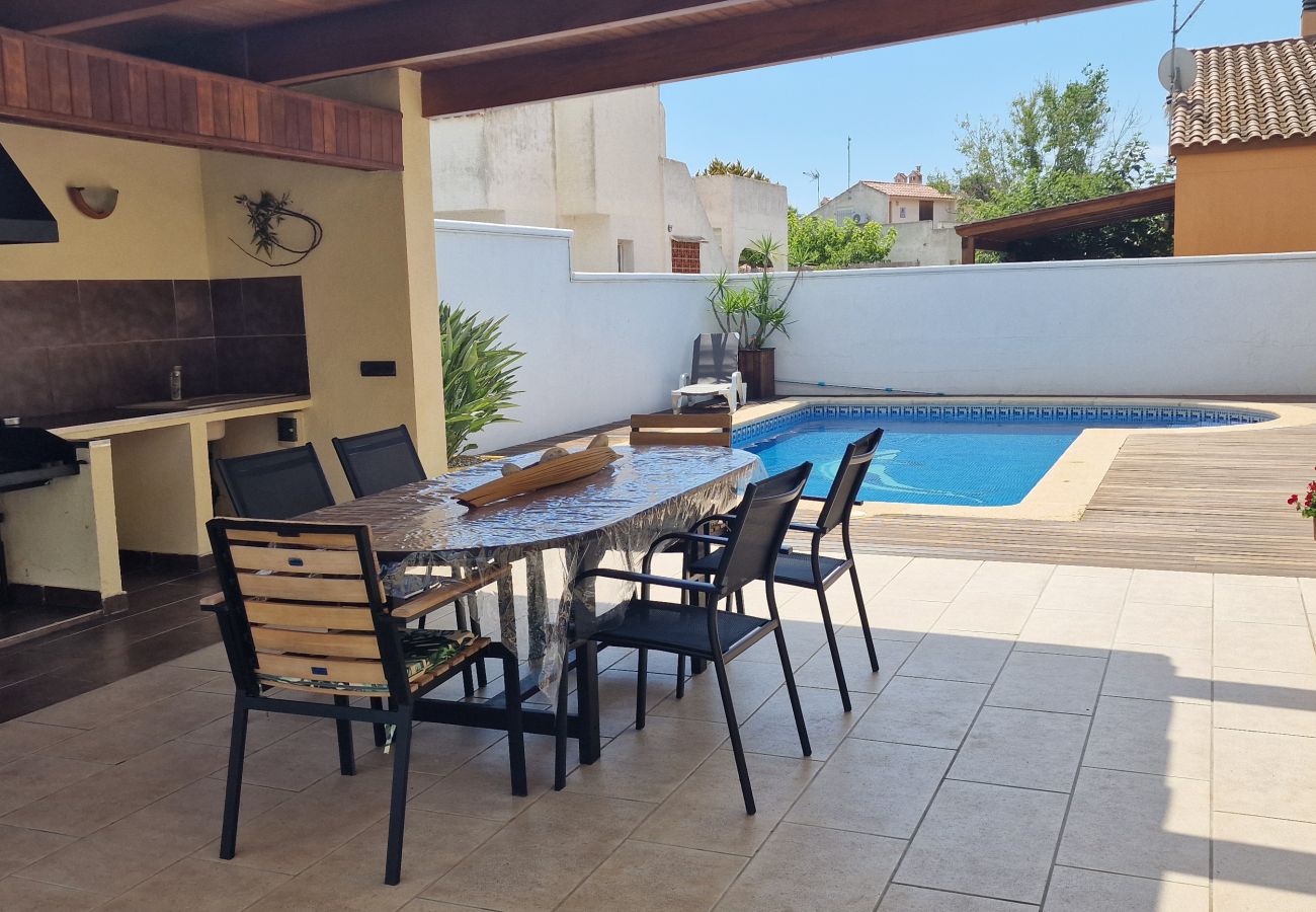 Casa en Riumar - Conchita