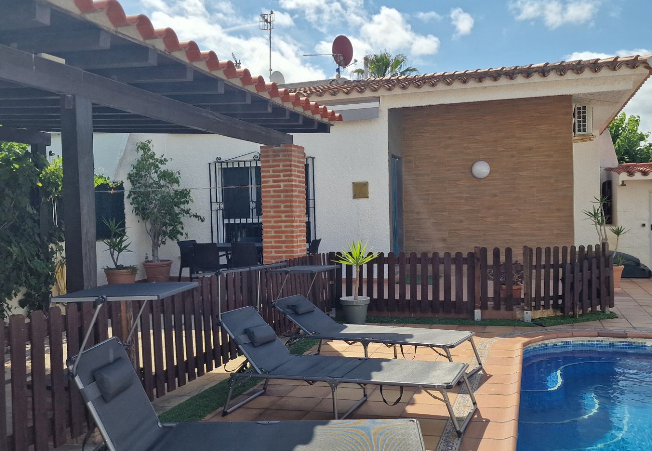 Casa en Riumar - Josef