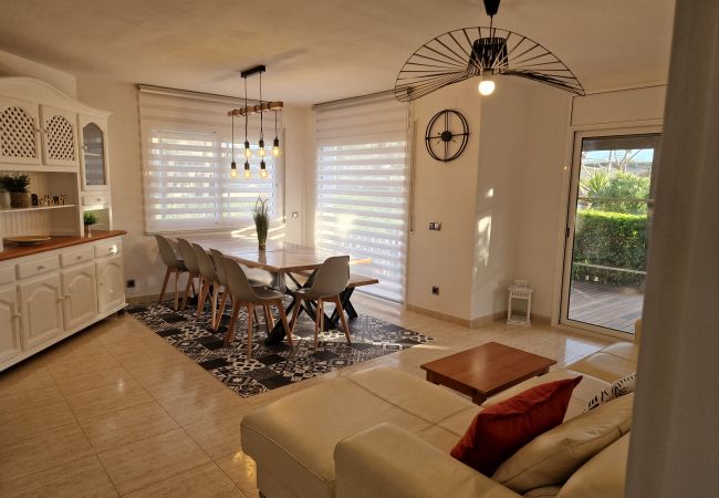 Casa en Riumar - Primavera Casa en Riumar - Primavera