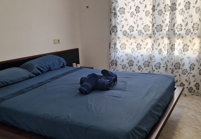 Maison à Riumar - Four Seasons (10PAX) Maison à Riumar - Four Seasons (10PAX)