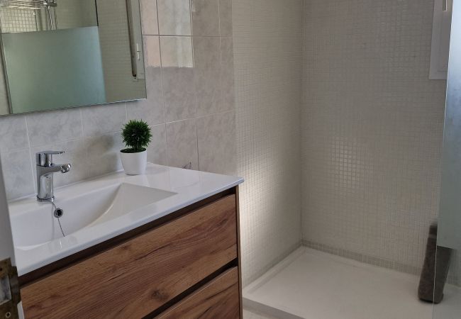 Maison à Riumar - Four Seasons (10PAX) Maison à Riumar - Four Seasons (10PAX)