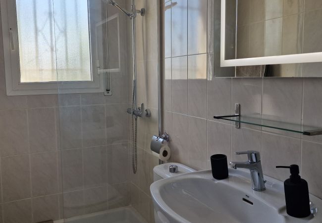 Maison à Riumar - Four Seasons (10PAX) Maison à Riumar - Four Seasons (10PAX)