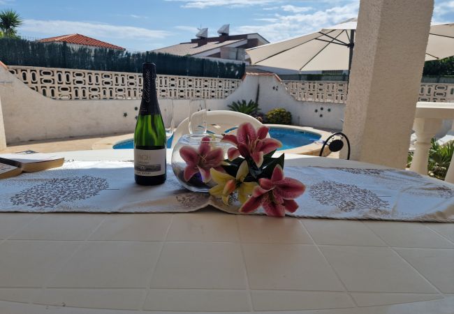 Maison à Riumar - Marianna Maison à Riumar - Marianna