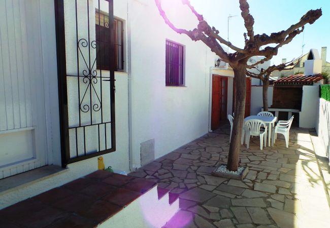 Maison à Riumar - Pescador (4PAX) Maison à Riumar - Pescador (4PAX)