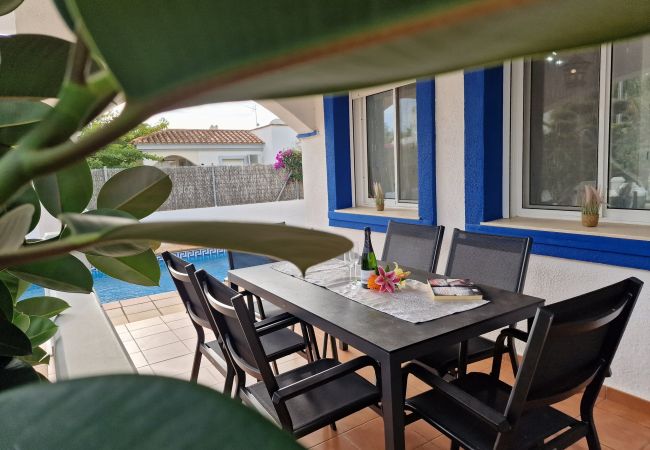 Maison à Riumar - Delphine Maison à Riumar - Delphine