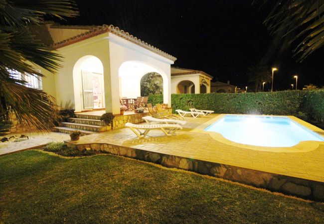 Ferienhaus in Riumar - Carmen 1 Ferienhaus in Riumar - Carmen 1