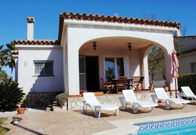 Ferienhaus in Riumar - Carmen 1 Ferienhaus in Riumar - Carmen 1