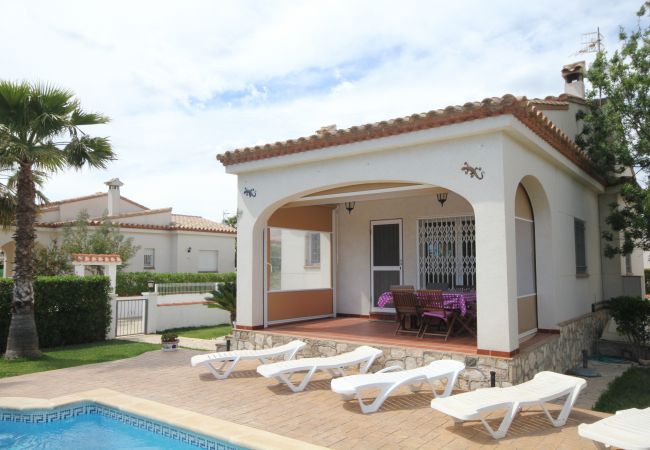 Ferienhaus in Riumar - Carmen 1 Ferienhaus in Riumar - Carmen 1