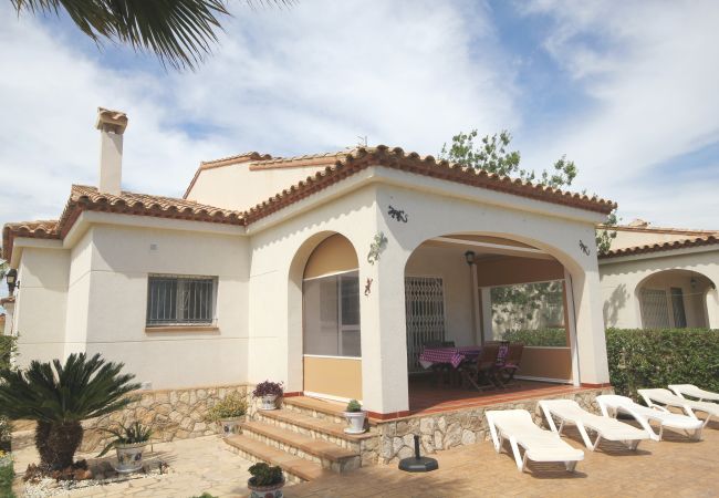 Ferienhaus in Riumar - Carmen 1 Ferienhaus in Riumar - Carmen 1
