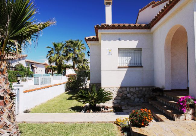 Ferienhaus in Riumar - Carmen 1 Ferienhaus in Riumar - Carmen 1