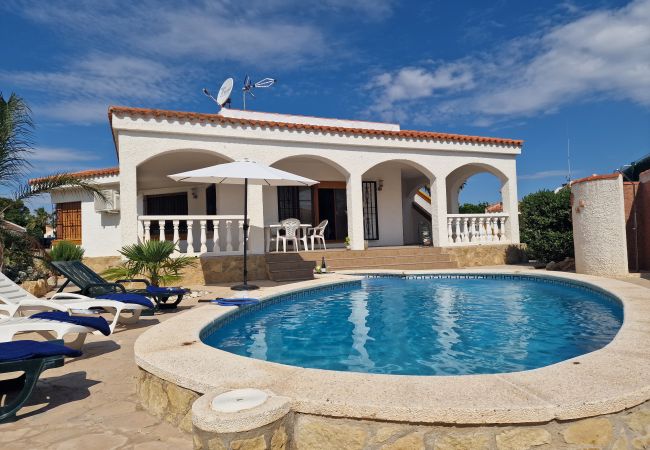 Ferienhaus in Riumar - Marianna Ferienhaus in Riumar - Marianna