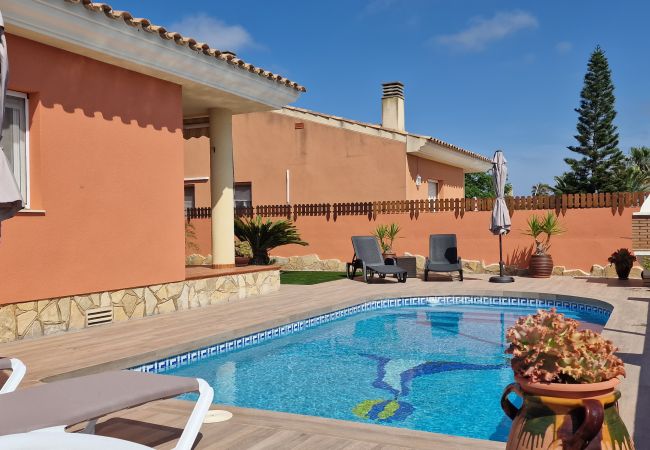 Ferienhaus in Riumar - Mireli Ferienhaus in Riumar - Mireli