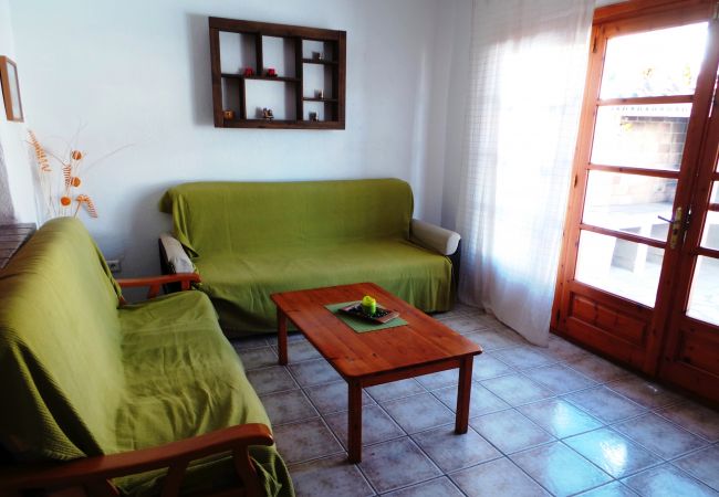 Ferienhaus in Riumar - Pescador (6PAX) Ferienhaus in Riumar - Pescador (6PAX)