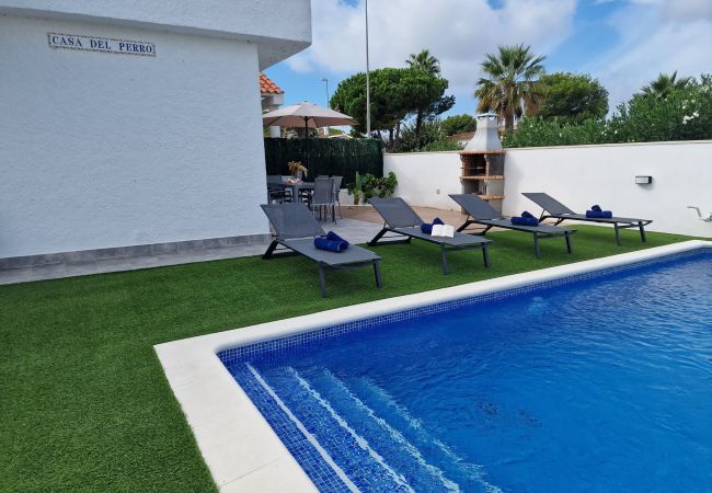 Ferienhaus in Riumar - Del Perro Ferienhaus in Riumar - Del Perro