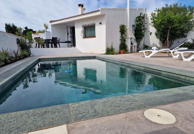 Ferienhaus in Riumar - Maritim